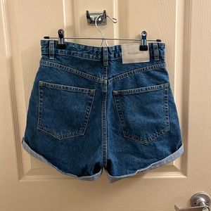 Pull and Bear Jean short shorts